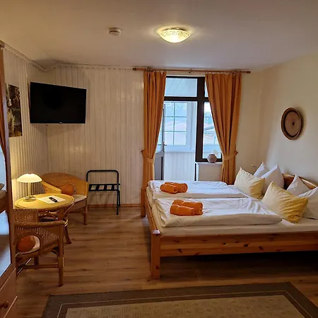 Wiesenhof Guest house Templin